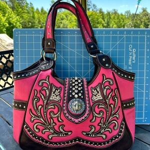 Barbie pink Cowgirl shoulder bag